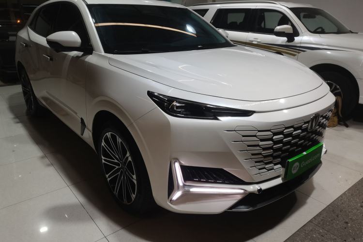 Used Changan UNI-K iDD 2022 Blue Whale iDD 130km 1.5T Prestige Model
