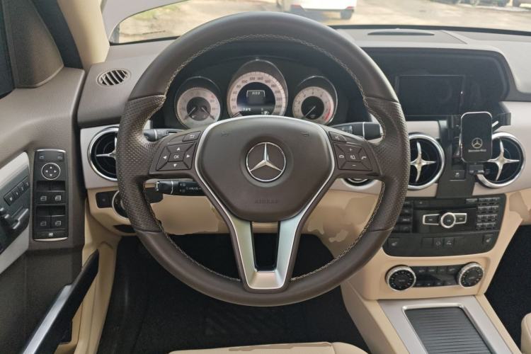 Used Mercedes-Benz GLK-Class 2013 Facelift GLK 300 4MATIC Fashion Edition