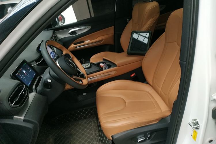 Used Bestune Yueyi 07 2025 210km Joyful Edition