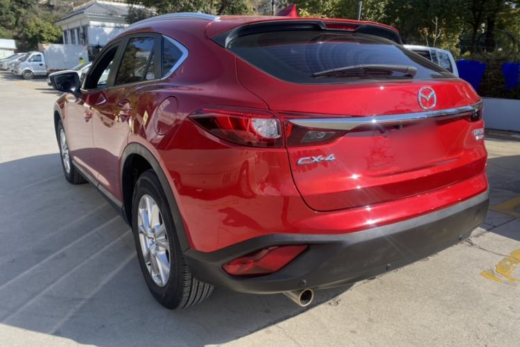 Used Mazda CX-4 2018 2.0L Automatic Two-Wheel Drive Blue Sky Dynamic Version China VI Standard
