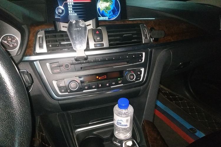 Used BMW 3 Series 2014 320Li Luxury Design Package