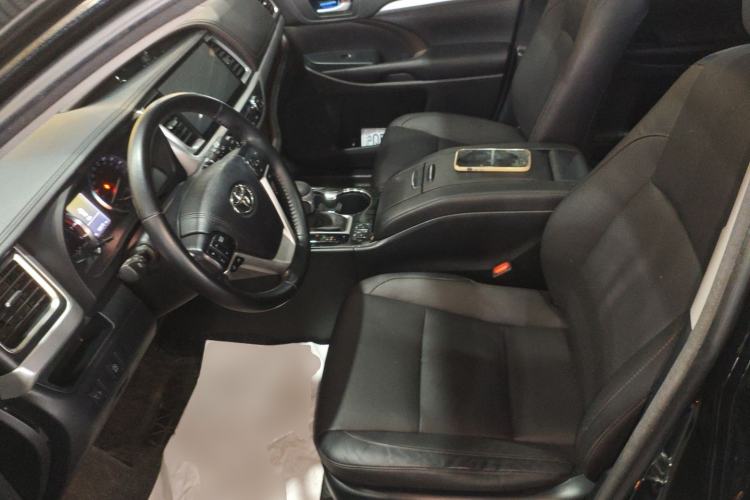 Used Toyota Highlander 2015 2.0T Four-Wheel Drive Luxury Edition 7-Seater
