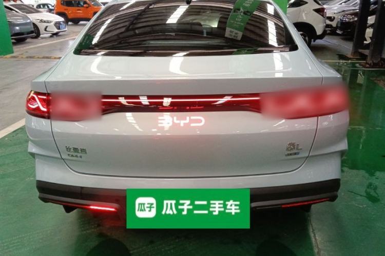 Used BYD Qin L 2025 DM-i Smart Drive 120KM Superior Model
