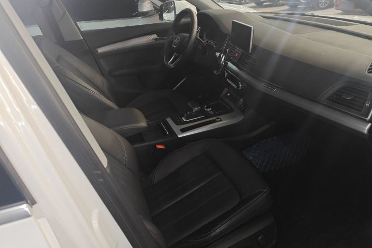 Used Audi Q5L 2020 Updated 40 TFSI Prestige Fashion Edition
