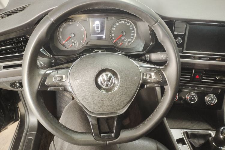 Used Volkswagen Bora 2019 Revised Version 1.5L Manual Comfort Edition China VI Standard