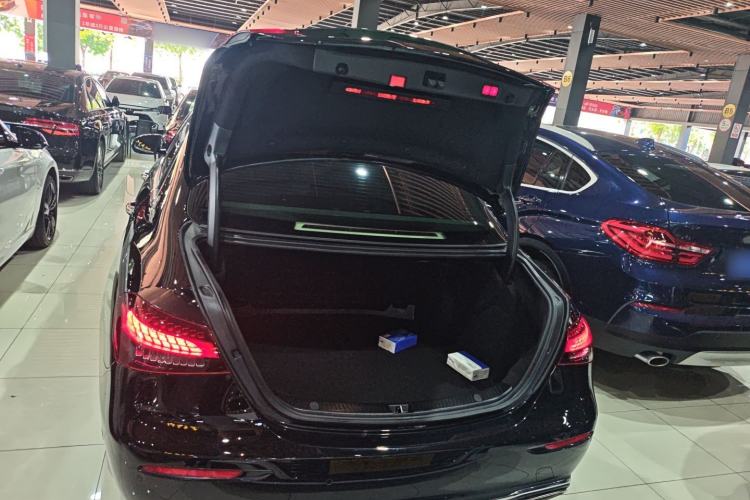 Used Mercedes-Benz E-Class 2022 Updated E 300 L Luxury Edition