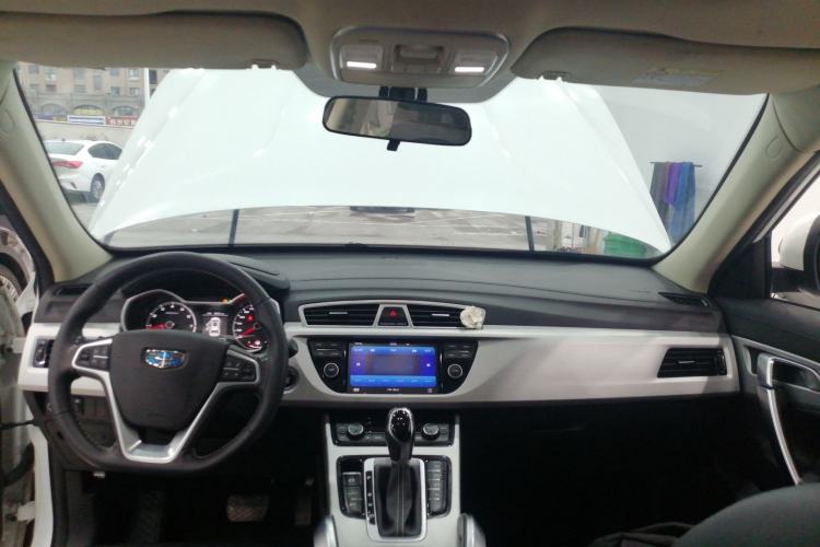 Used Geely Auto Emgrand X7 Sport 2016 1.8TD Automatic ZhiShang Model
