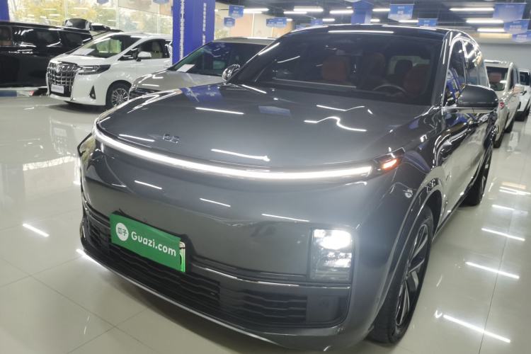 Used Li Auto L8 2023 Air model