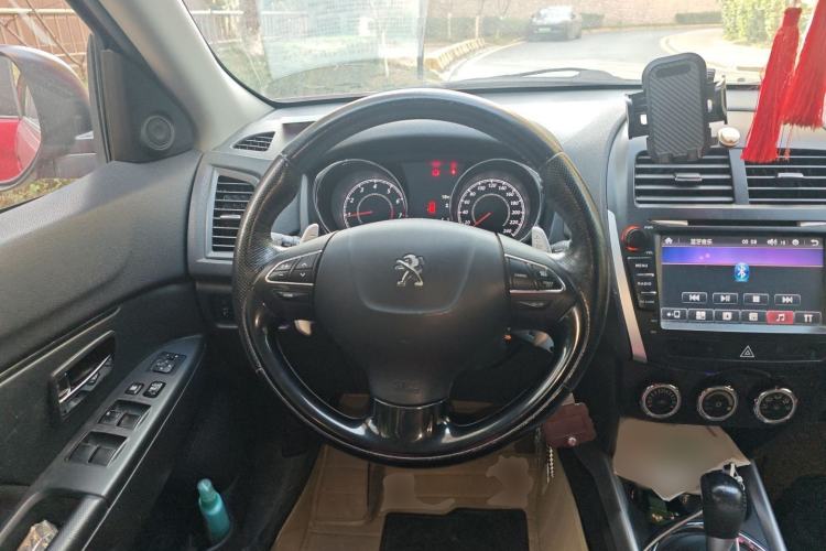 Used Peugeot 4008 2013 2.0L 4x4 Fashion Edition
