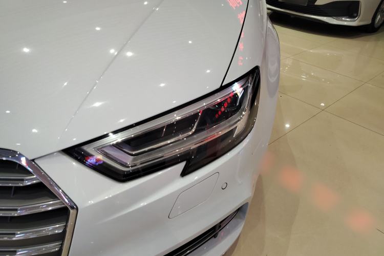 Used Audi A3 2020 Limousine 35 TFSI Fashion Edition China VI Emission Standard
