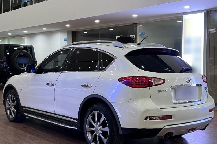 Used Infiniti QX50 2015 2.5L Enjoyment Edition
