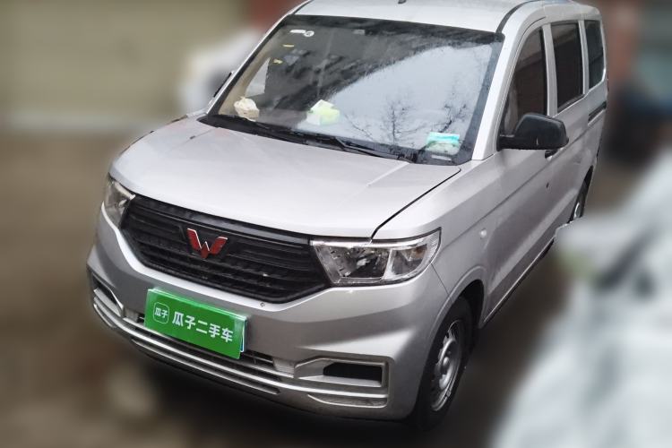Used Wuling Hongguang V 2022 1.5L Jingqu Edition Electric-Assist LAR