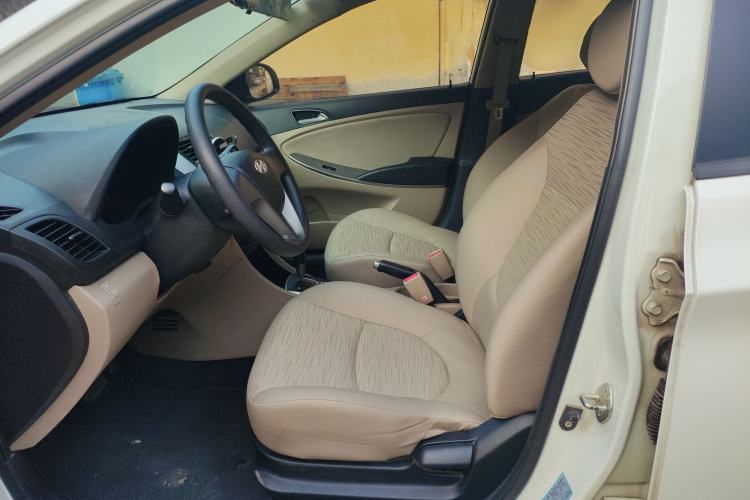 Used Hyundai Verna 2014 1.4L Automatic Smart GLS
