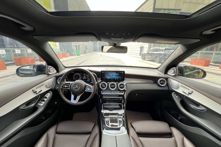 Used Mercedes-Benz GLC 2021 GLC 260 L 4MATIC Dynamic Edition
