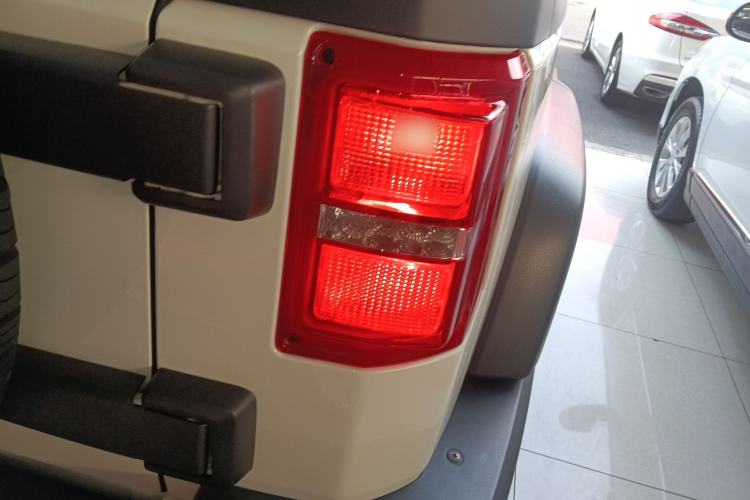 Used BAIC Off-Road BJ40 2016 40L 2.3T Automatic All-Wheel Drive Premium Edition