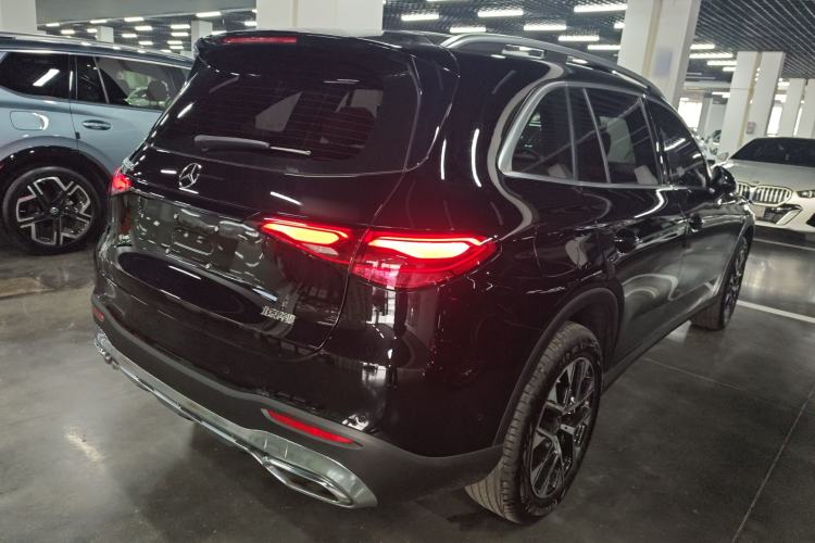 Used Mercedes-Benz GLC 2024 GLC 260 L 4MATIC Dynamic Edition 5-seater