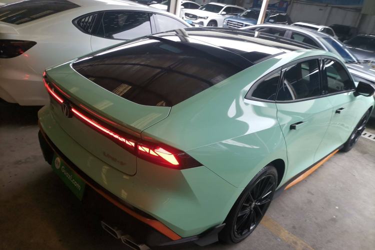 Used Changan UNI-V 2024 1.5T Prestige Edition
