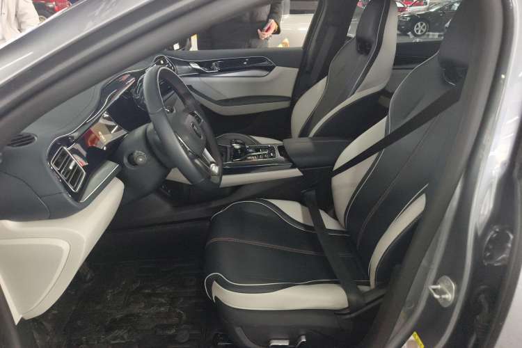 Used BYD Qin PLUS 2021 DM-i 55KM Flagship Model
