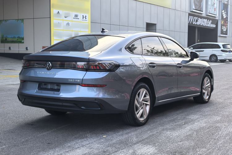 Used Volkswagen Lamando 2023 Lavida L 280TSI DSG Spicy Edition
