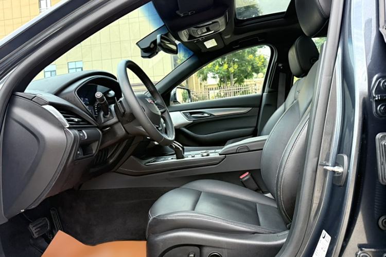 Used Cadillac CT5 2021 28T Luxury Version
