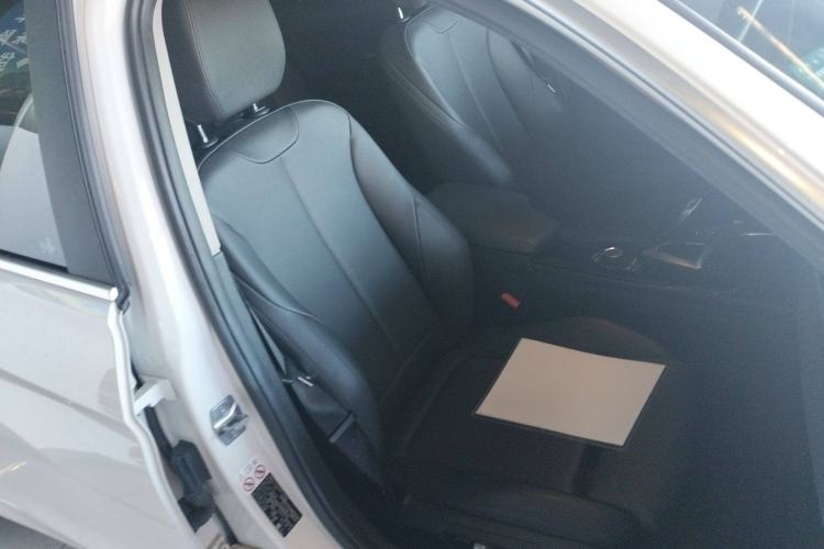 Used BMW 3 Series 2018 320Li Fashion Model
