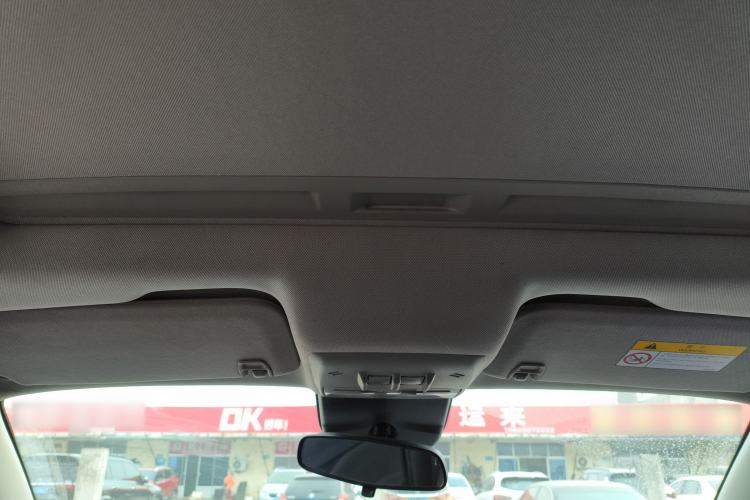 Used Buick Encore 2015 1.4T Automatic Two-Wheel Drive Urban Elite Version
