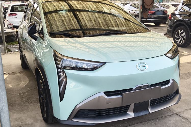 Used AION Y 2022 70 Intelligent Edition Lithium Iron Phosphate
