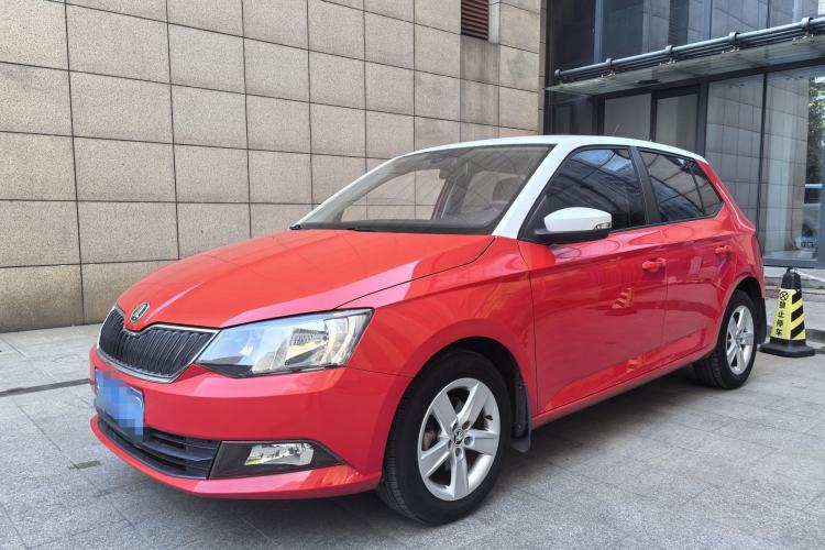 Used Skoda Fabia 2015 1.4L Automatic Chuanxing Edition
