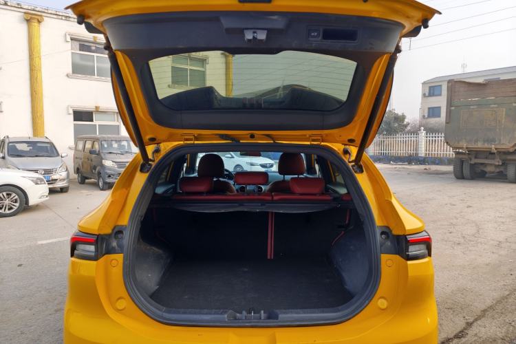 Used FORTHING T5 EVO 2021 1.5TD DCT Starry Edition Heatwave
