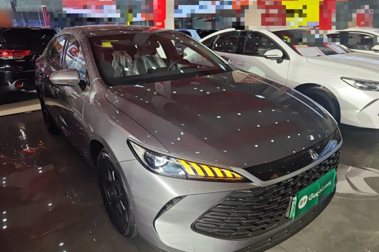 Used BYD Qin PLUS 2025 DM-i Smart Drive 55KM Leading Model
