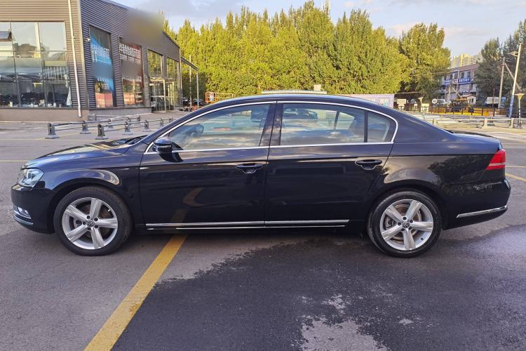 Used Volkswagen Magotan 2016 1.8TSI Luxury Comfort Model
