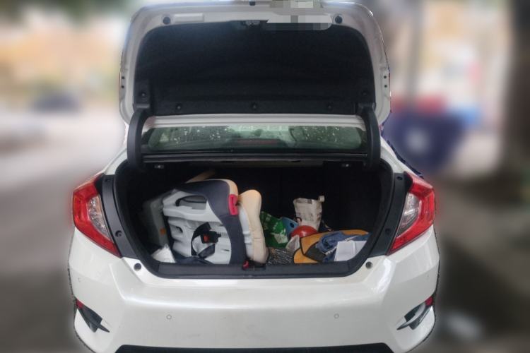 Used Honda Civic 2016 220TURBO CVT Luxury Edition
