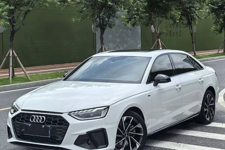 Used Audi A4L 2023 40 TFSI Luxury Dynamic Model
