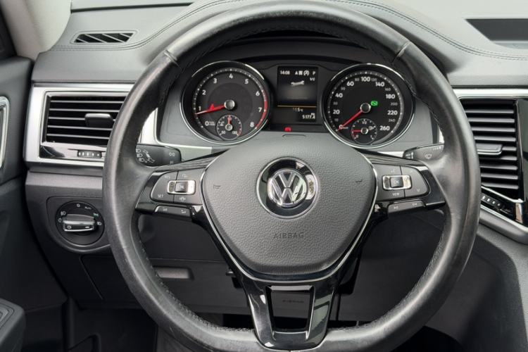 Used Volkswagen Teramont 2019 330TSI Two-Wheel-Drive Luxury Edition China VI Standard