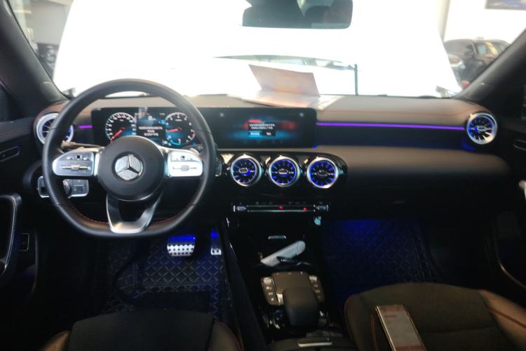 Used Mercedes-Benz CLA 2022-Year Updated CLA 200
