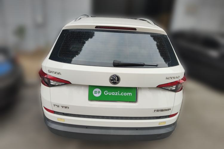 Used Skoda Kodiaq 2018 Facelifted TSI330 5-Seater Two-Wheel-Drive Comfort Edition
