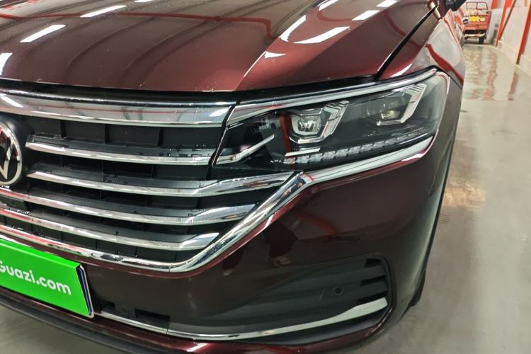 Used Volkswagen Viloran 2023 330TSI Luxury Edition
