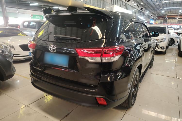 Used Toyota Highlander 2018 2.0T Four-Wheel Drive Prestige Version 7 Seats China V Emission Standard
