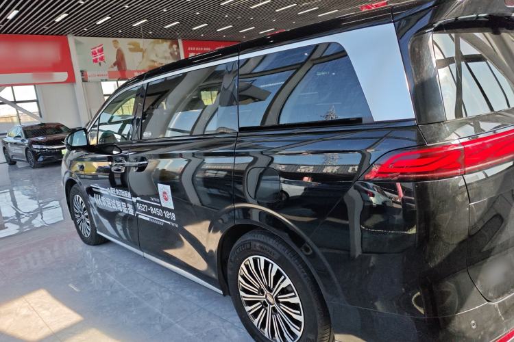 Used BYD Xia 2025 DM-i 1.5T 180km Excellence Model
