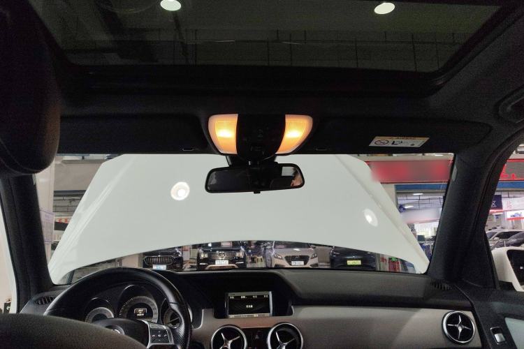 Used Mercedes-Benz GLK-Class 2015 GLK 260 4MATIC Dynamic Edition Ultimate Version