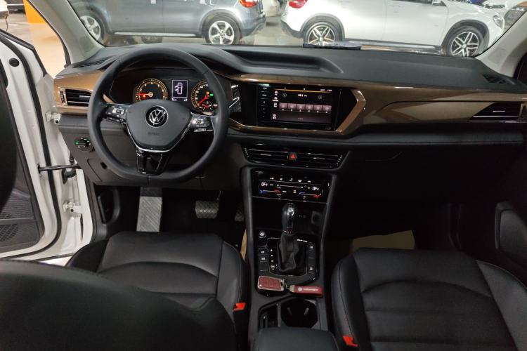 Used Volkswagen Tharu 2021 280TSI Two-Wheel Drive Comfort Edition
