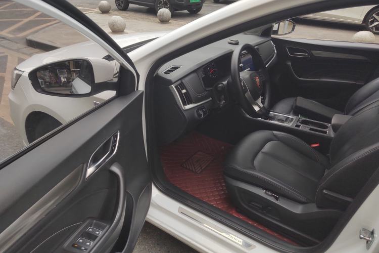 Used Roewe i6 2019 PLUS 1.6L CVT 4G Connected Flagship Deluxe Edition
