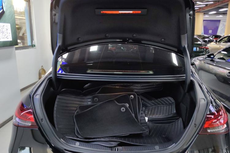 Used Mercedes-Benz E-Class 2021 E 300 L Stylish Model