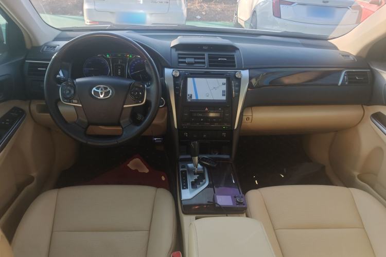 Used Toyota Camry 2015 Dual-Engine 2.5 HG Luxury Navigation Edition
