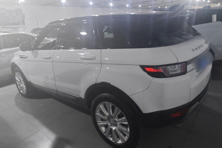 Used Land Rover Range Rover Evoque 2017 2.0T SE Smart Glow Edition
