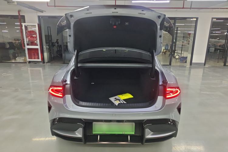 Used  SU7 Ultra 2025 Ultra Model
