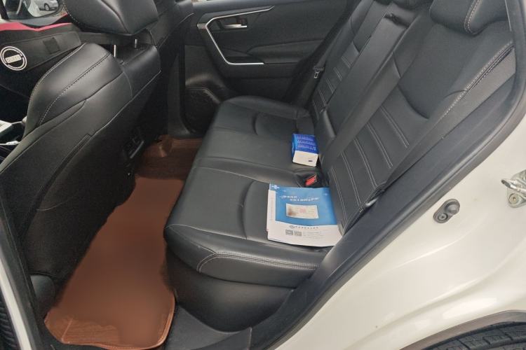 Used Toyota Wildlander 2020 Dual-Engine 2.5L E-CVT Two-Wheel Drive Luxury Edition
