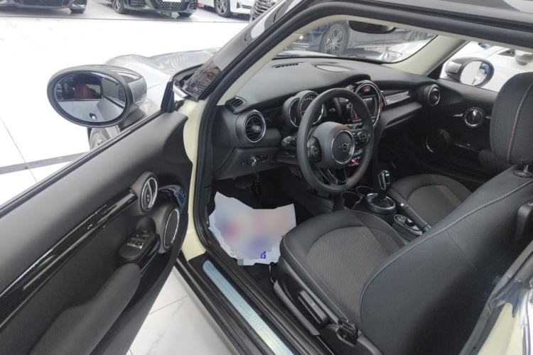 Used  MINI 2020 1.5T ONE PLUS