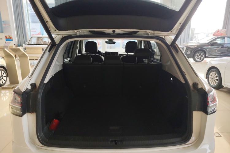 Used Volkswagen Tayron 2023 300TSI Two-Wheel-Drive Luxury Plus Advanced Edition
