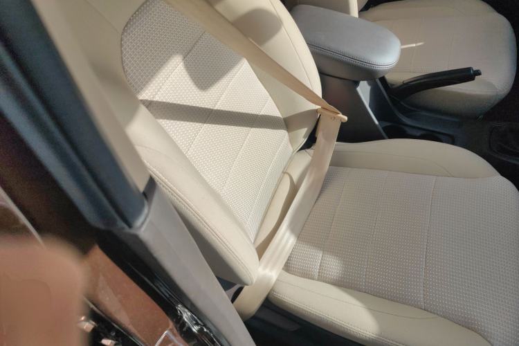 Used Wuling Hongguang 2021 1.5L Revised S Standard Version with Electric Power Steering LAR
